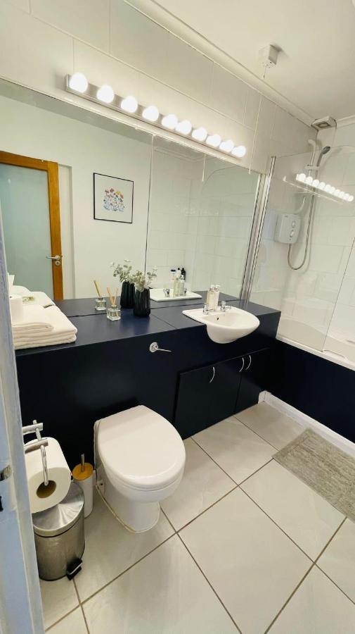 Modern City Centre House 골웨이 외부 사진