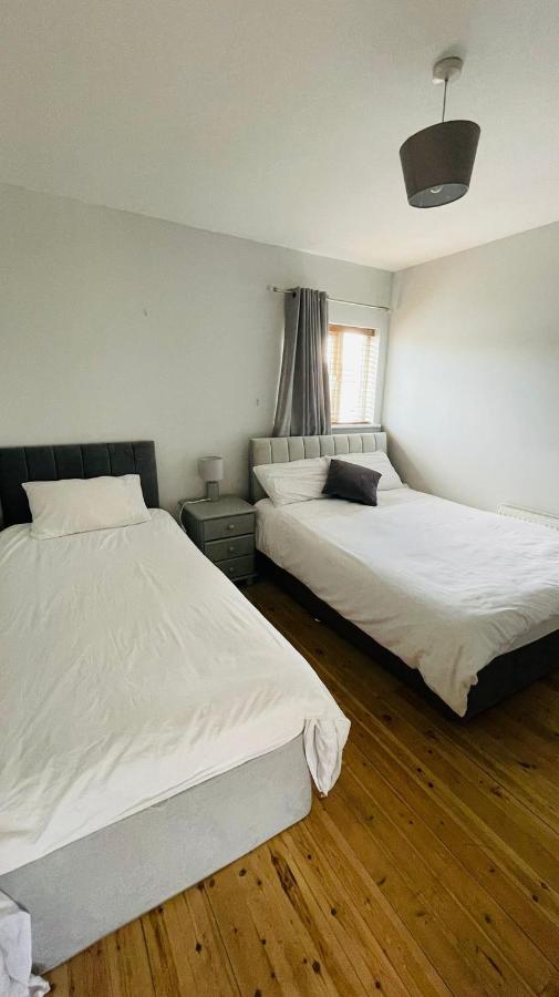 Modern City Centre House 골웨이 외부 사진